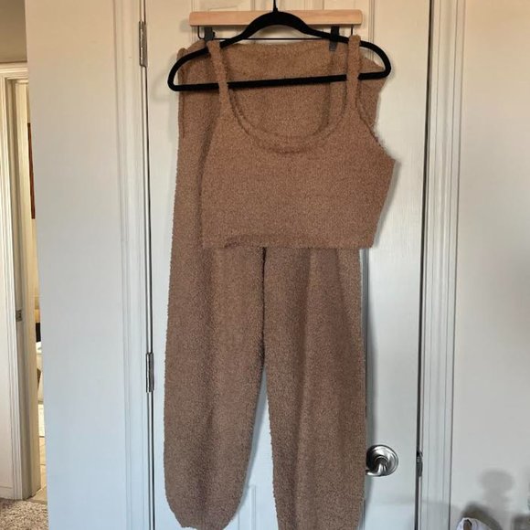 Skims Cozy Bralette AND Jogger SET - Picture 3 of 12